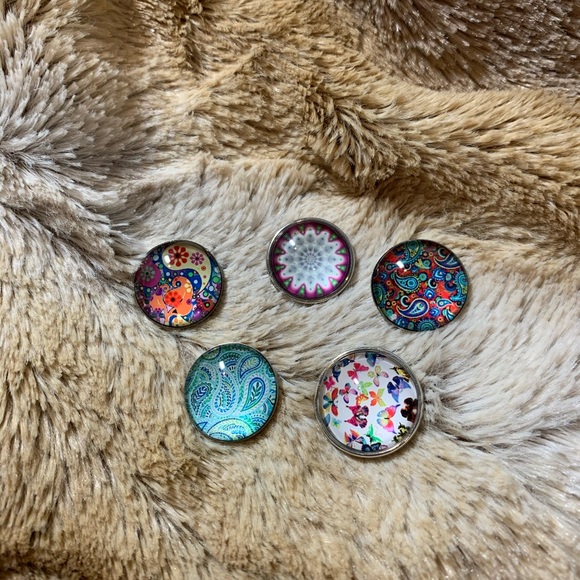 Snap Bracelet with 5 snaps - Picture 3 of 5